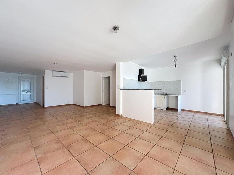 Appartement - 82 m² - 4 pièces