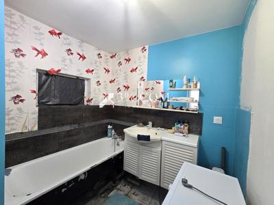 Maison - 75 m² - 4 pièces