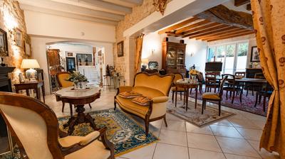 Maison de maîtres - 285 m² - 9 pièces