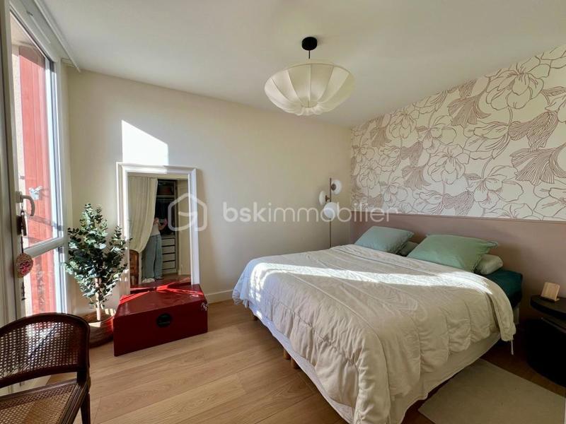 Appartement - 77 m² - 4 pièces