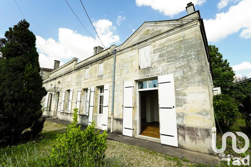 Maison - 350 m² - 12 pièces