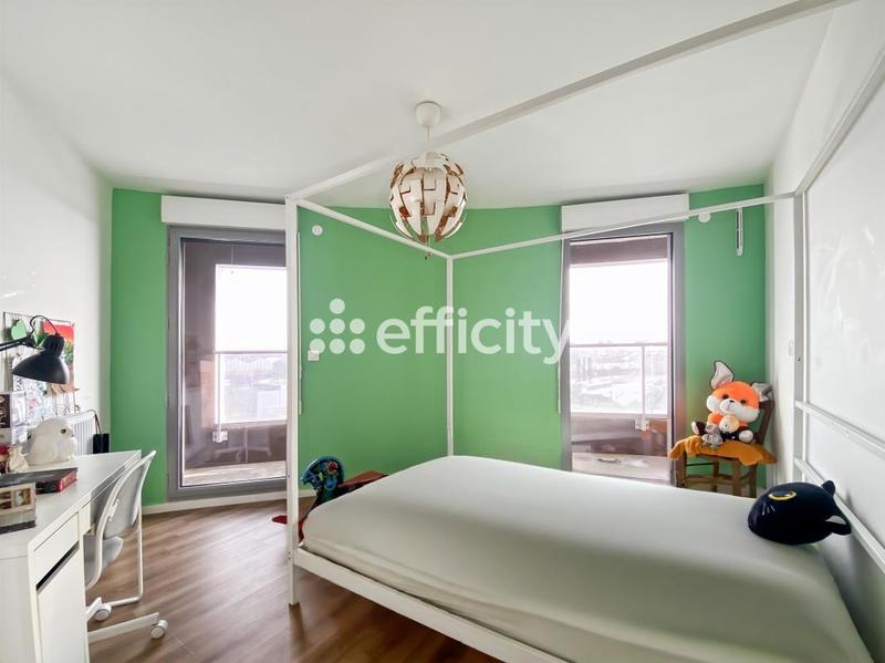 Appartement - 87 m² - 4 pièces