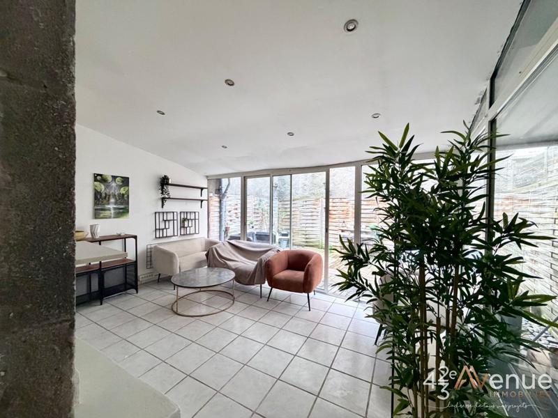 Appartement - 61 m² - 3 pièces