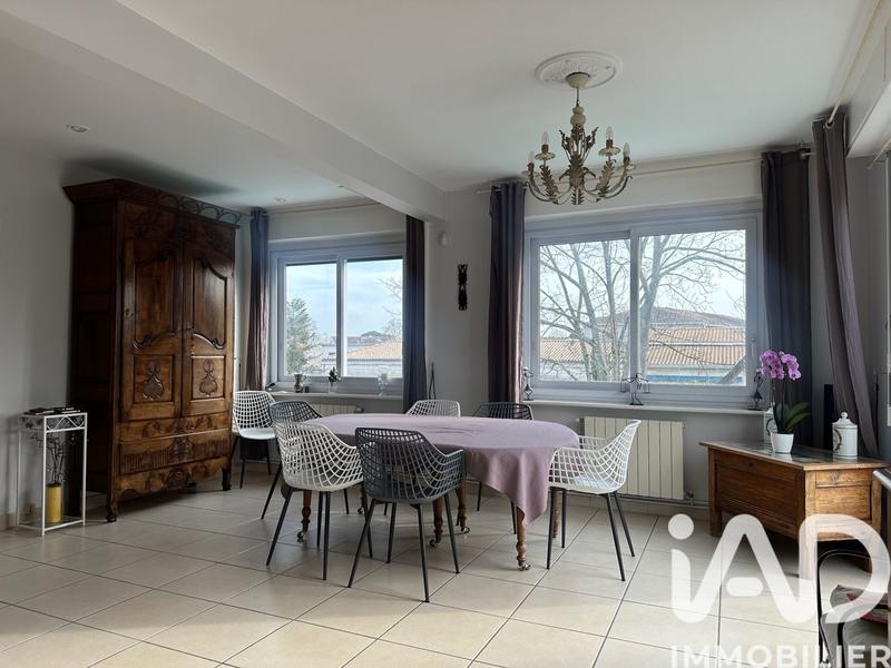 Maison - 175 m² - 8 pièces