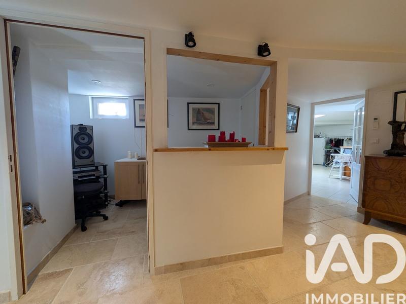 Maison de maîtres - 300 m² - 10 pièces