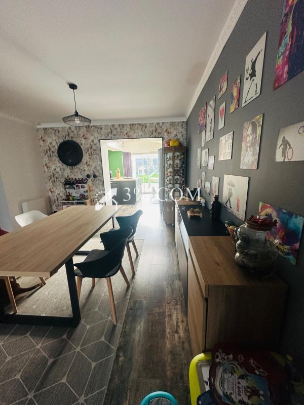 Maison - 108 m² - 4 pièces