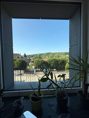 Maison - 240 m² - 7 pièces