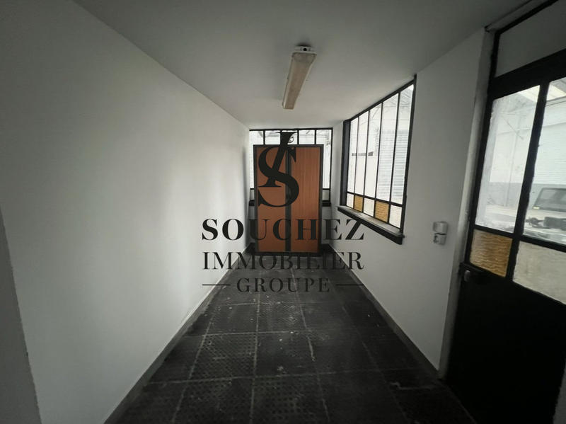 Local d'activités - 1 000 m² - 5 pièces