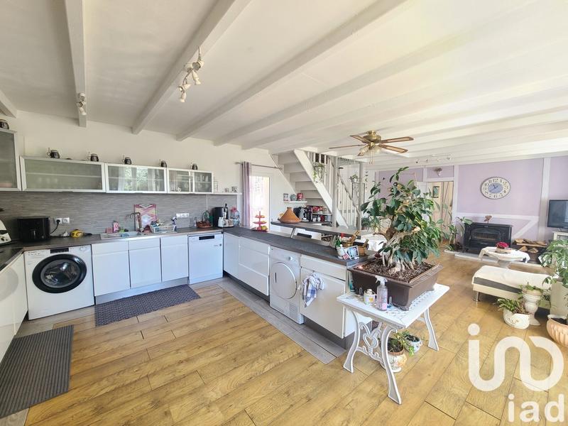 Maison - 208 m² - 5 pièces