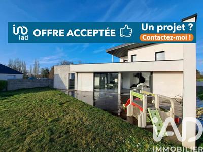 Maison - 137 m² - 6 pièces