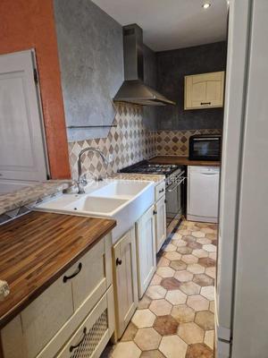 Maison - 140 m² - 6 pièces