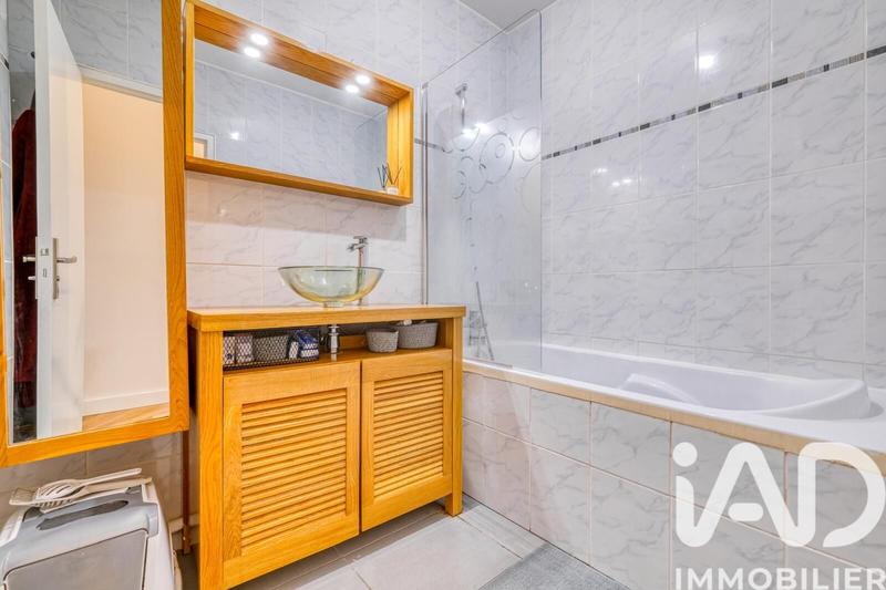 Appartement - 90 m² - 4 pièces