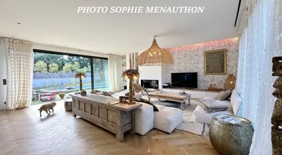 Maison d'architecte - 215 m² - 6 pièces