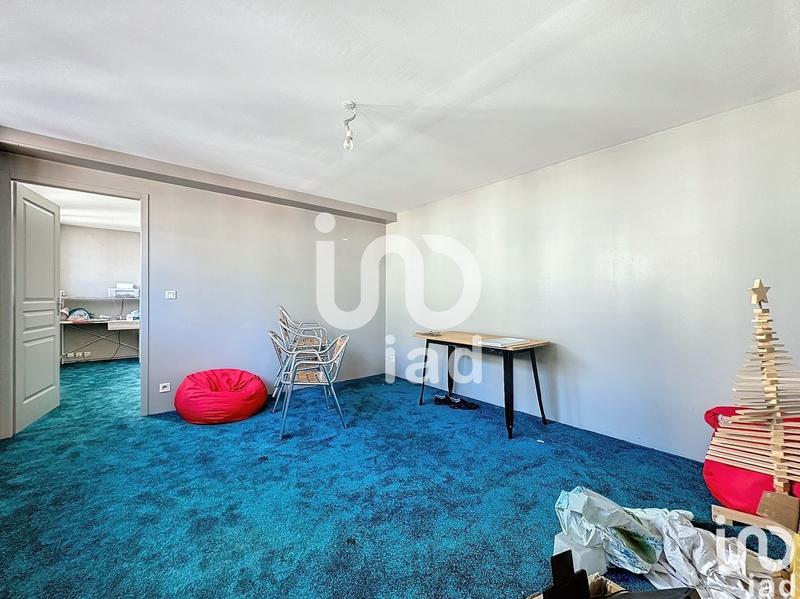 Local commercial - 277 m²