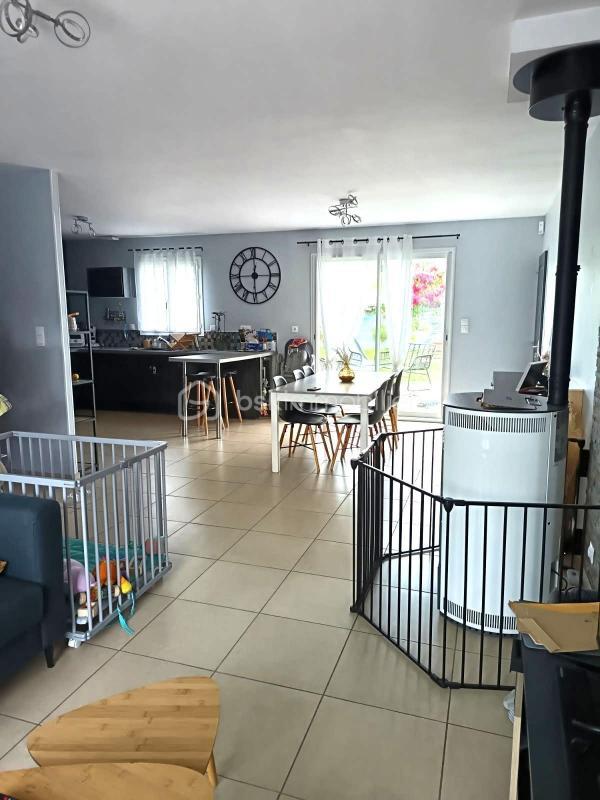 Maison - 125 m² - 5 pièces