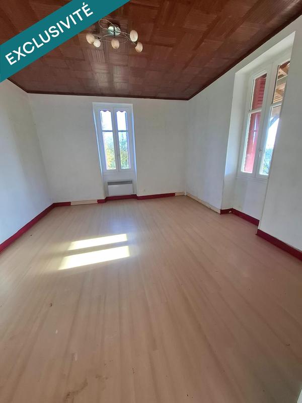 Maison - 95 m² - 5 pièces