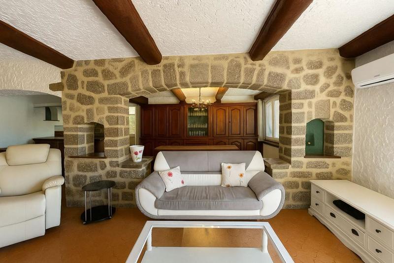 Appartement - 117 m² - 3 pièces