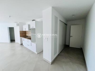 Appartement - 96 m² - 4 pièces