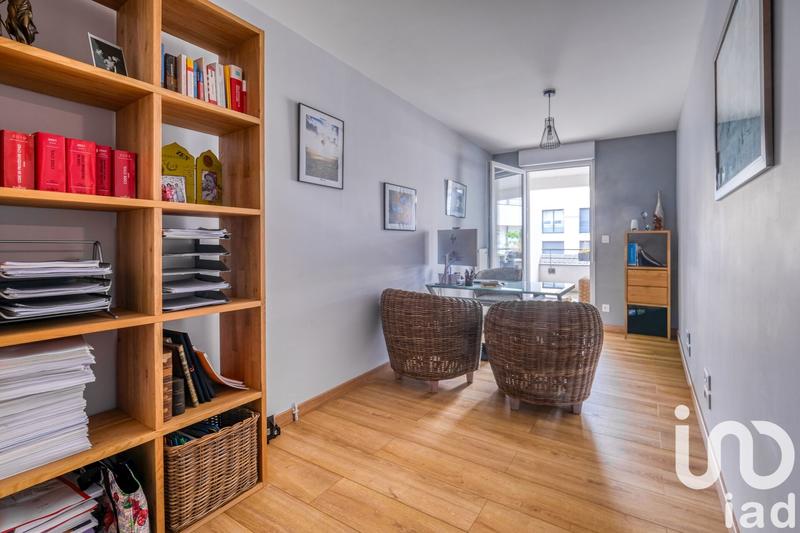 Appartement - 90 m² - 4 pièces