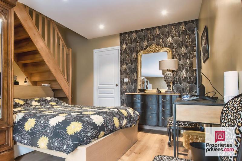 Maison - 160 m² - 6 pièces