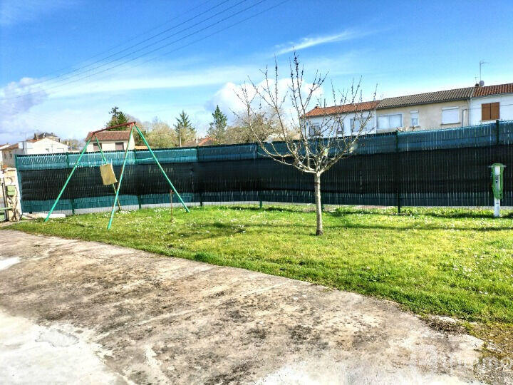 Maison - 80 m² - 4 pièces