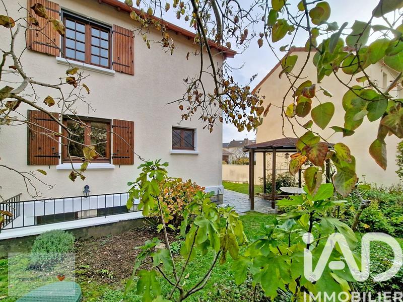 Maison - 82 m² - 5 pièces