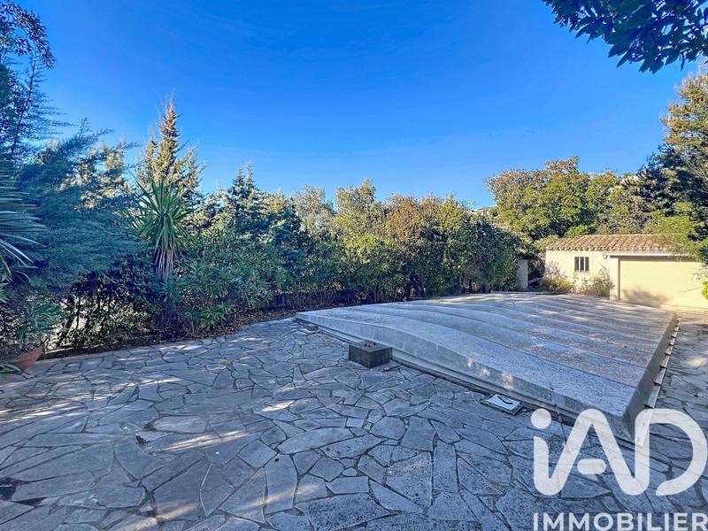 Maison - 97 m² - 5 pièces