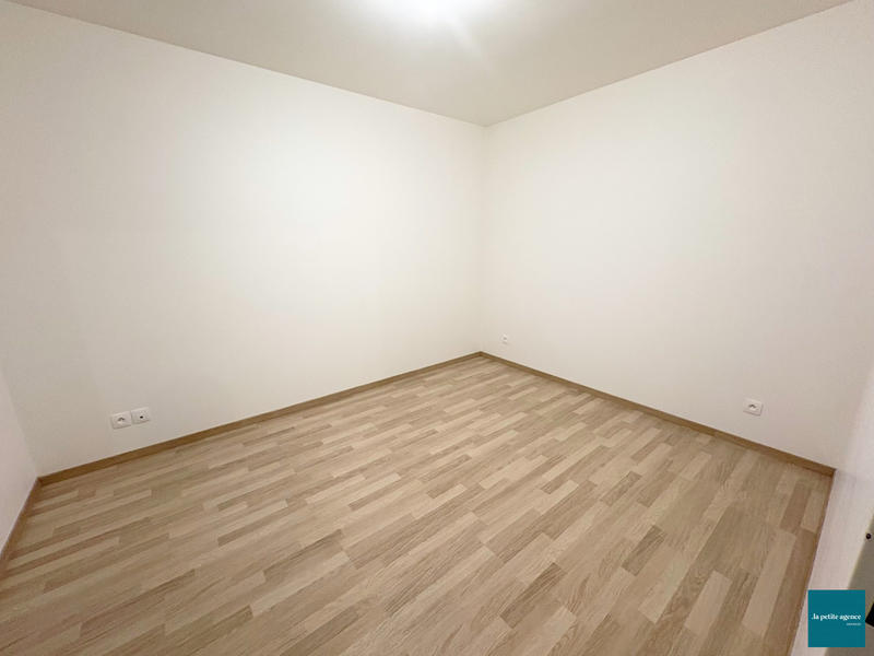 Maison contemporaine - 82 m² - 4 pièces