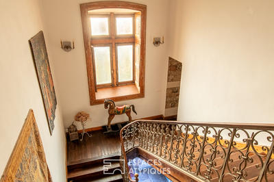 Demeure - 494 m² - 21 pièces