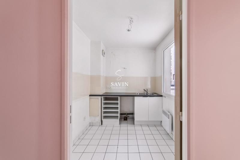 Appartement - 80 m² - 4 pièces