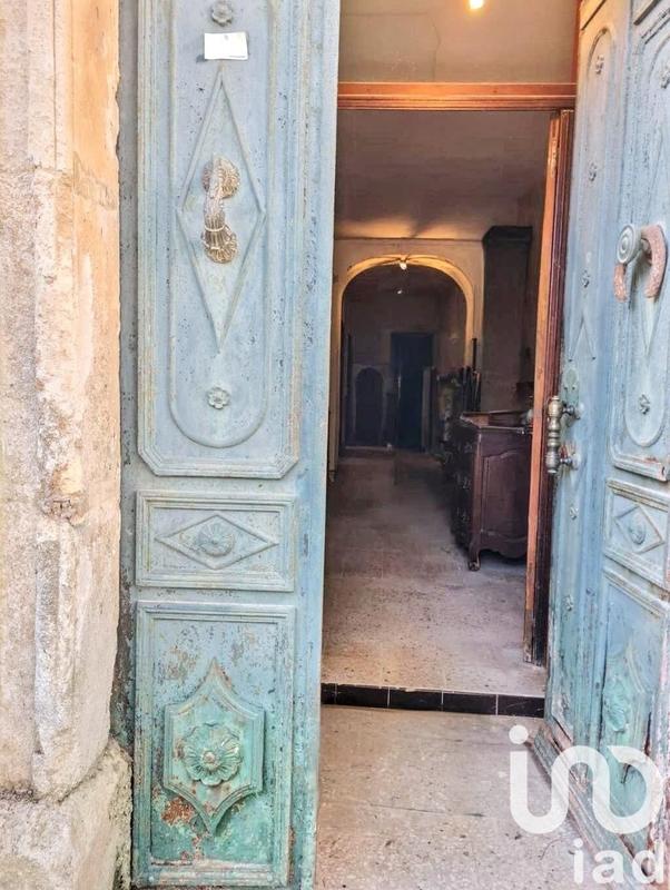 Maison - 321 m² - 12 pièces