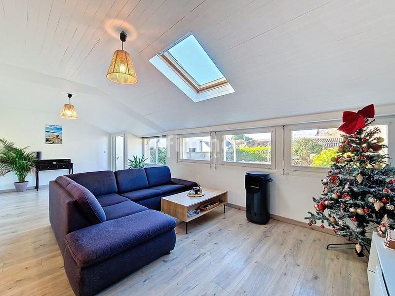 Maison - 80 m² - 3 pièces