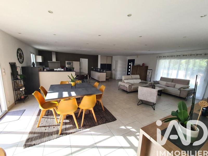 Maison - 155 m² - 6 pièces