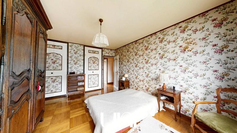 Maison - 110 m² - 6 pièces