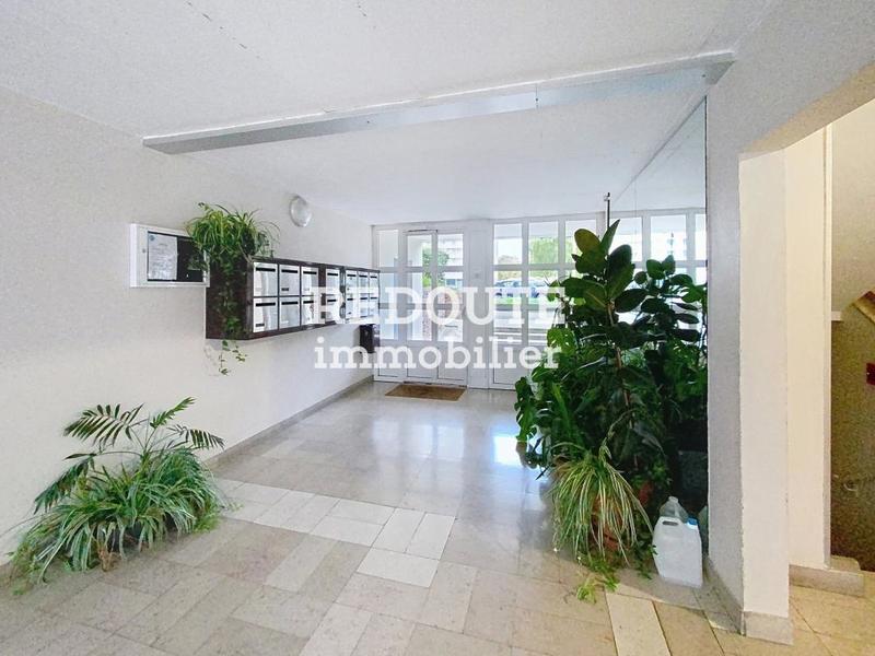 Appartement - 96 m² - 5 pièces