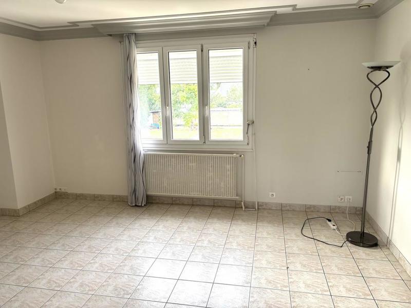 Maison - 74 m² - 5 pièces