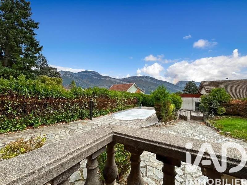 Maison - 155 m² - 6 pièces