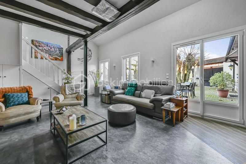 Villa - 350 m² - 9 pièces