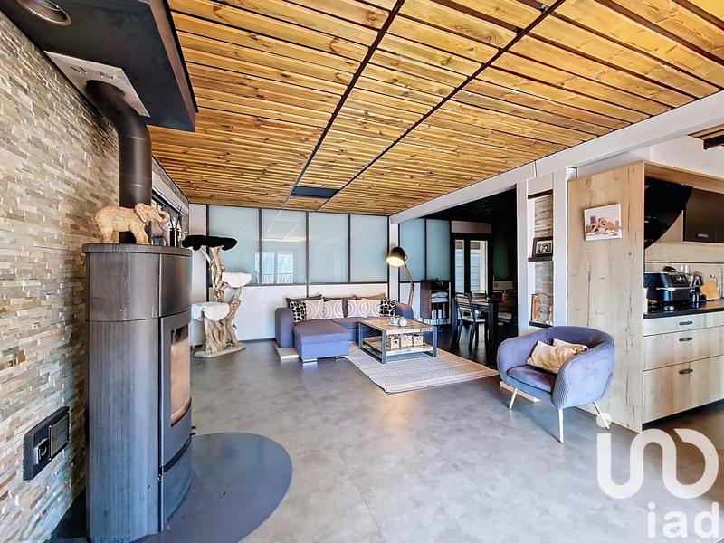 Maison - 183 m² - 7 pièces