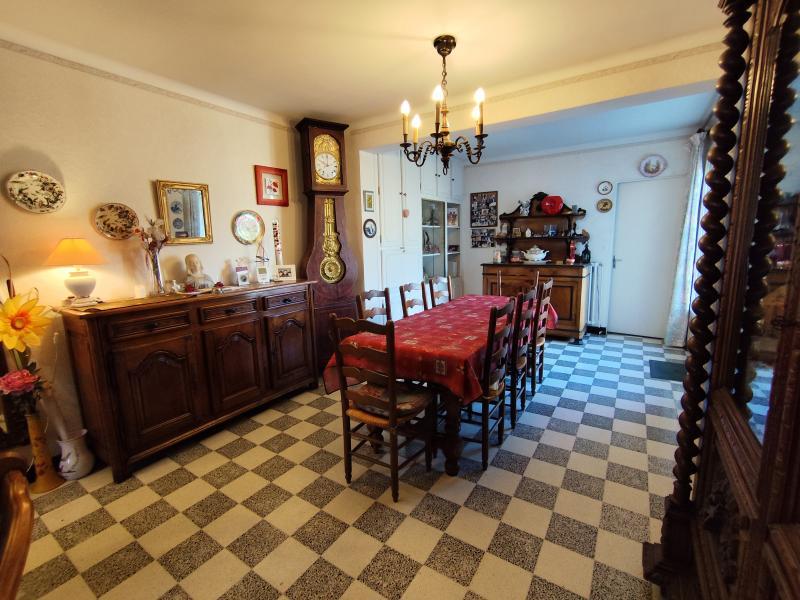 Maison - 124 m² - 7 pièces