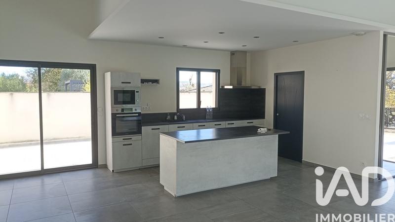 Maison - 145 m² - 5 pièces