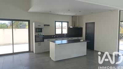 Maison - 145 m² - 5 pièces