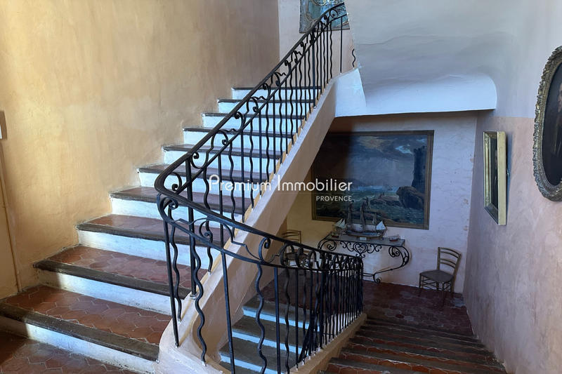 Bastide - 1 700 m²