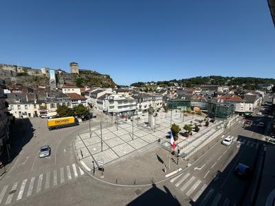 Appartement bourgeois - 107 m² - 4 pièces