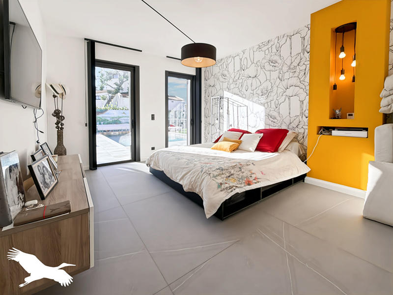 Maison - 350 m² - 12 pièces