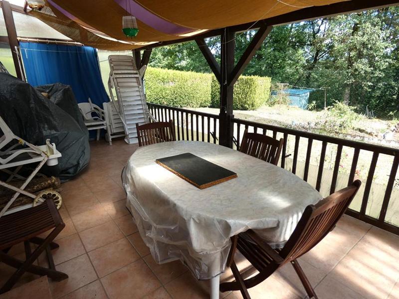 Maison - 98 m² - 5 pièces