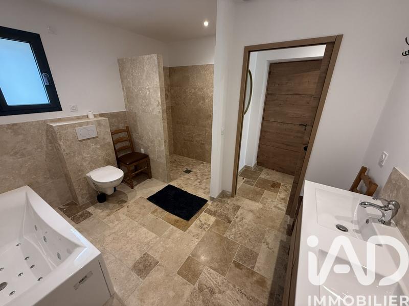 Maison - 148 m² - 5 pièces