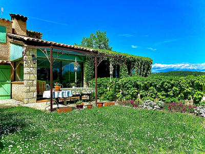 Maison - 315 m² - 10 pièces