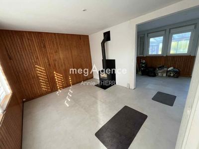 Maison traditionnelle - 70 m² - 4 pièces