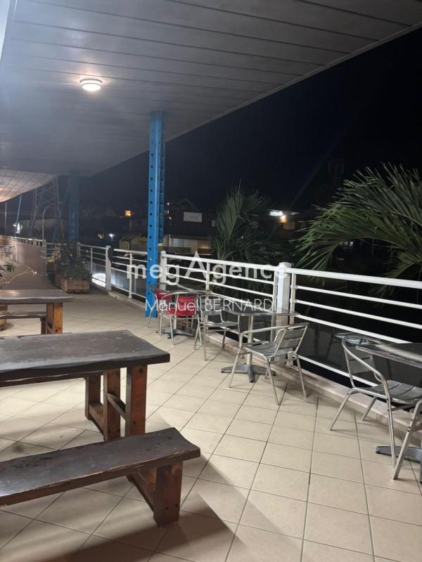 Fonds de commerce - 160 m²